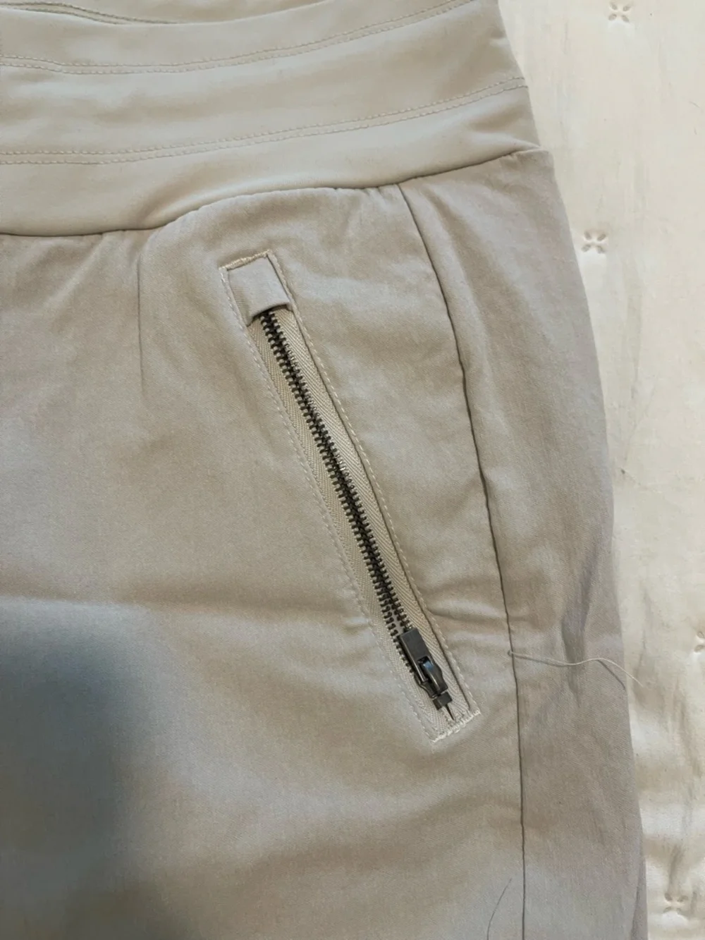 Alpine Swiss Light Beige Stone Colored Women's Jogger Pants with Zipper Pockets - Picture 3 of 5